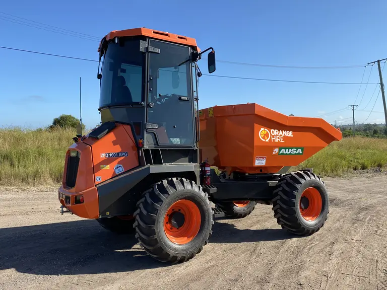GENERIC_904-0816_10ENCLOSEDCABINSITEDUMPER_WK2_AU.jpg