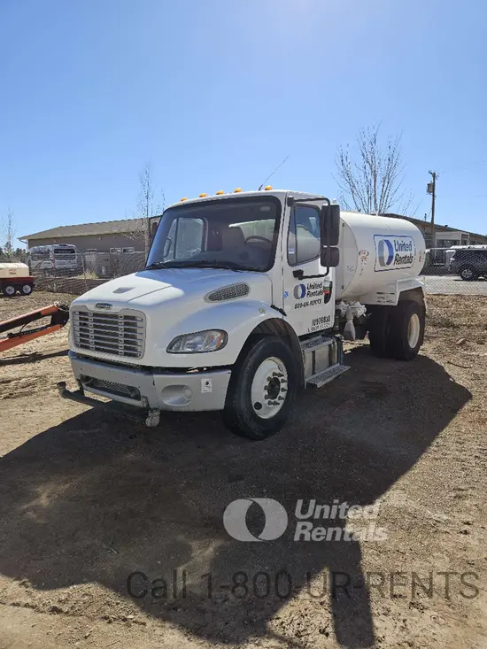 2020 Freightliner M2 106 WATER Water Truck