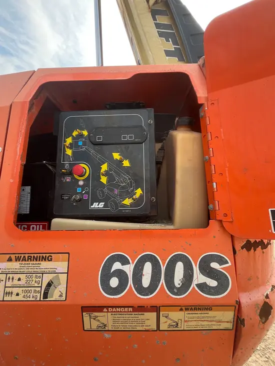 2017 JLG 600S Boom Lift