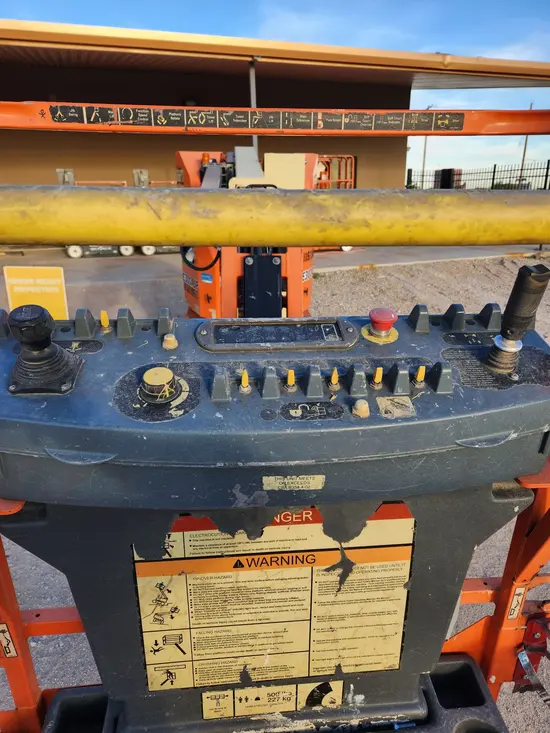 2017 JLG E300AJP Articulating Boom Lift