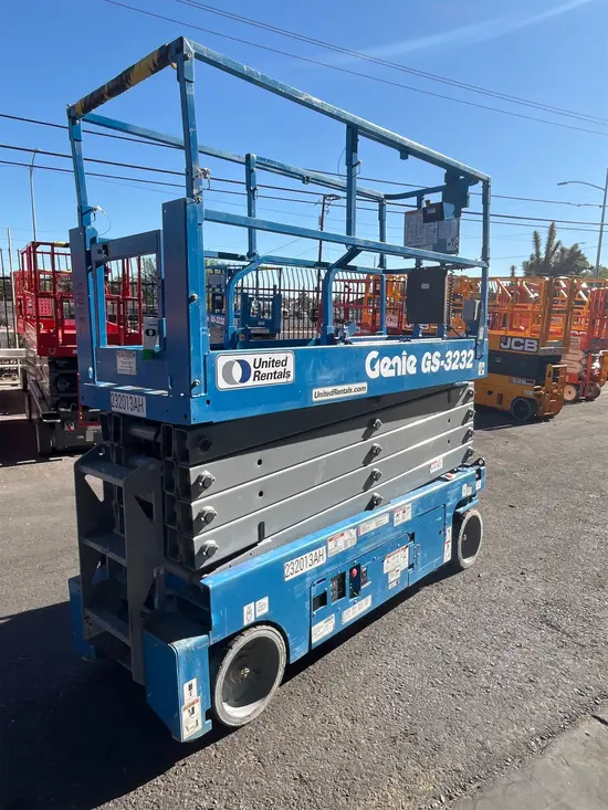 2019 Genie GS-3232 Scissor Lift