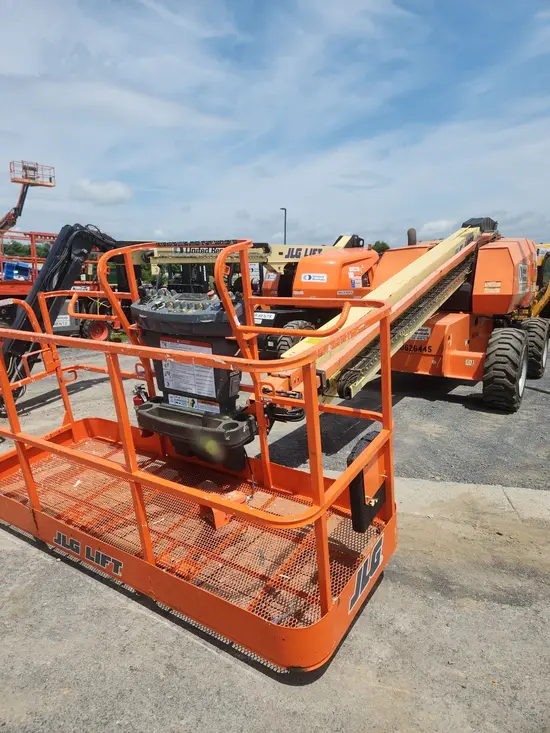 2017 JLG 600S Boom Lift
