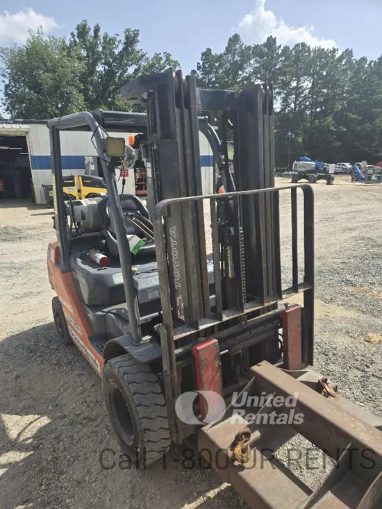 2020 Toyota 8FGU25 Warehouse Forklift