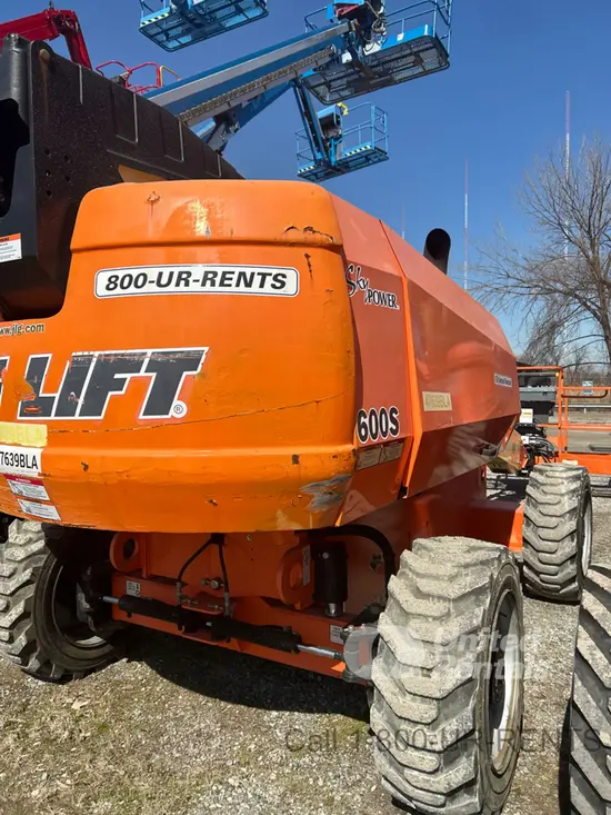 2017 JLG 600S Boom Lift
