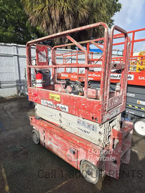 2017 MEC 1930SE Scissor Lift