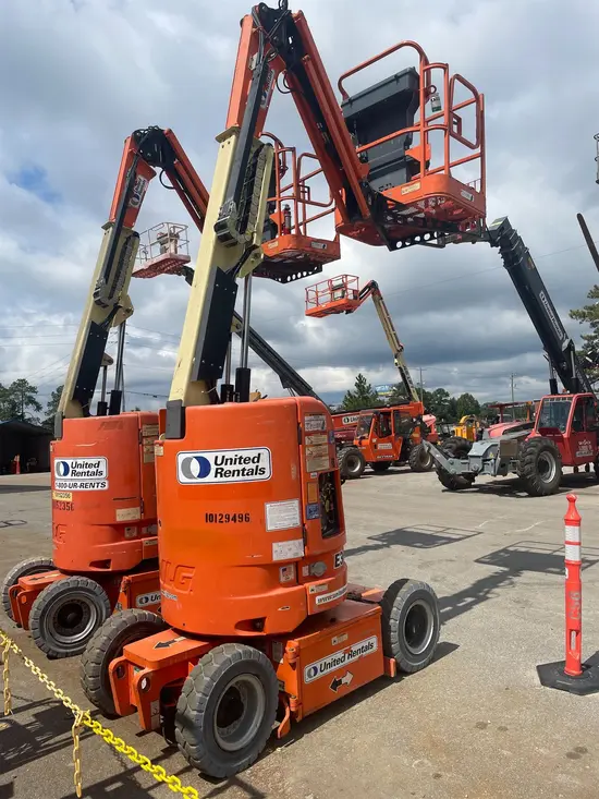 2013 JLG E300AJP Articulating Boom Lift