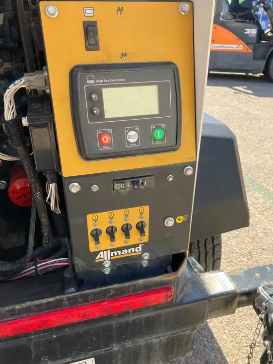 2022 Allmand NLGR LC 3KW Portable Work Light