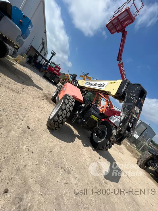 2016 JLG 642 Forklift