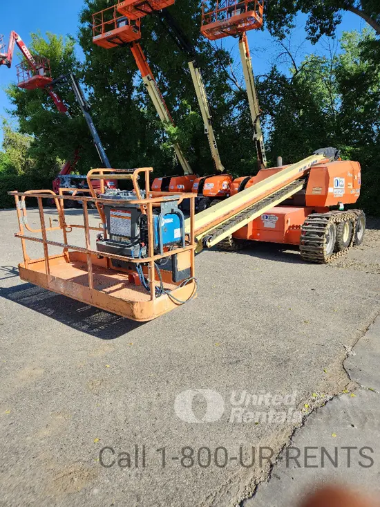 2017 JLG 600S Boom Lift