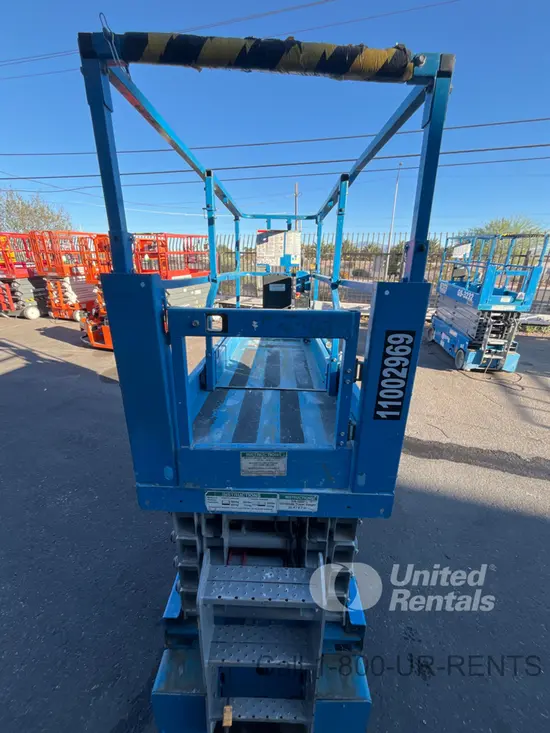 2019 Genie GS-3232 Scissor Lift