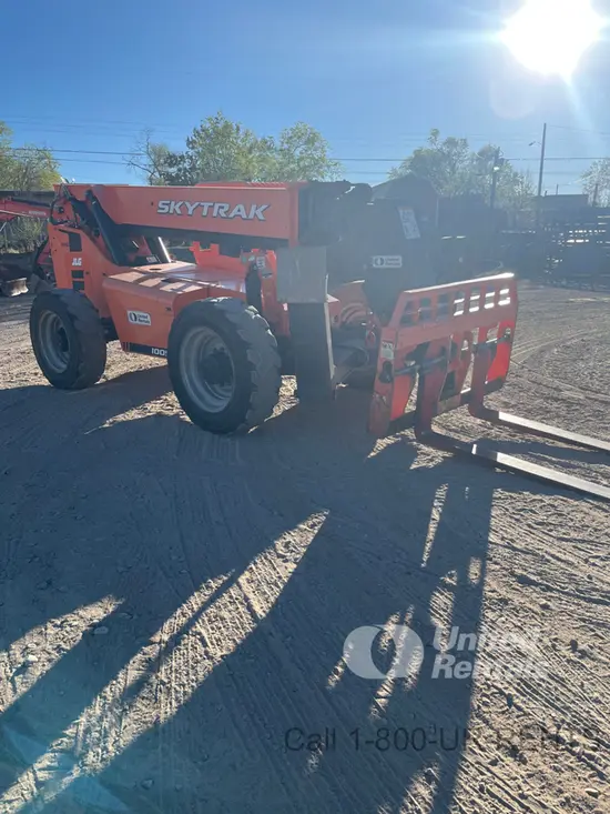 2018 SKYTRAK 10054 Forklift