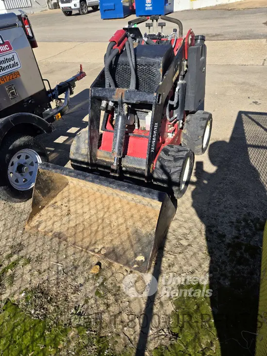 2021 Toro DINGO 320-D Track Loader