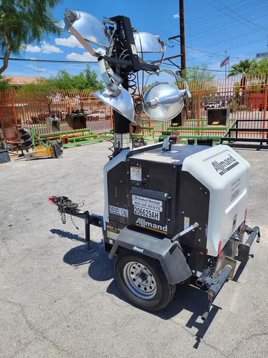 2018 Allmand NL-V Portable Work Light