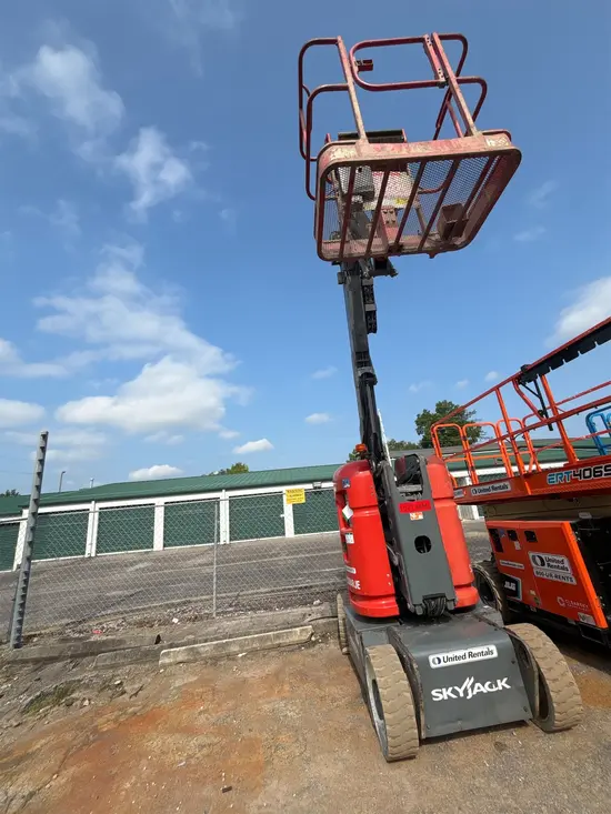 2018 Skyjack SJ30ARJE Articulating Boom Lift