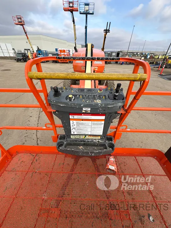 2017 JLG 400S Boom Lift