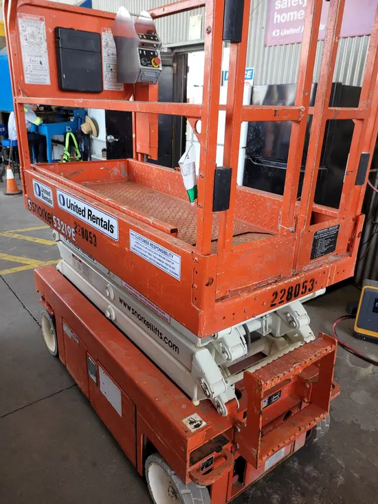 2019 Snorkel S3219E Scissor Lift