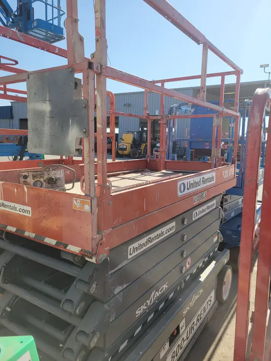 2017 Skyjack SJIII4740 Scissor Lift