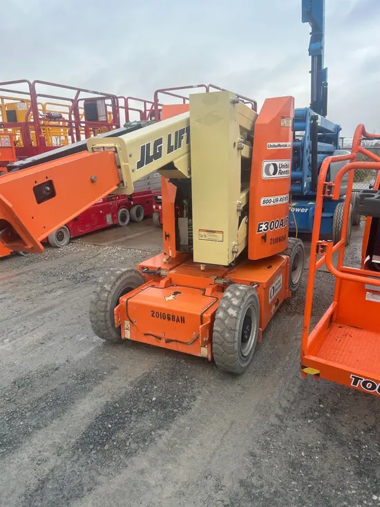 2018 JLG E300AJP Articulating Boom Lift