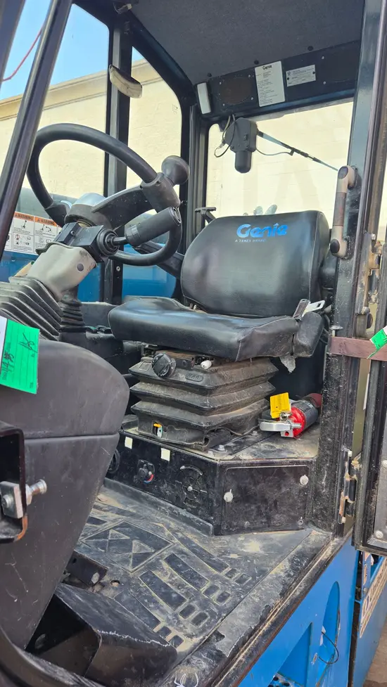 2018 Genie GTH-1256 Forklift