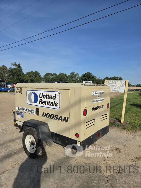 2021 Doosan P425/HP375WCUT4 Air Compressor