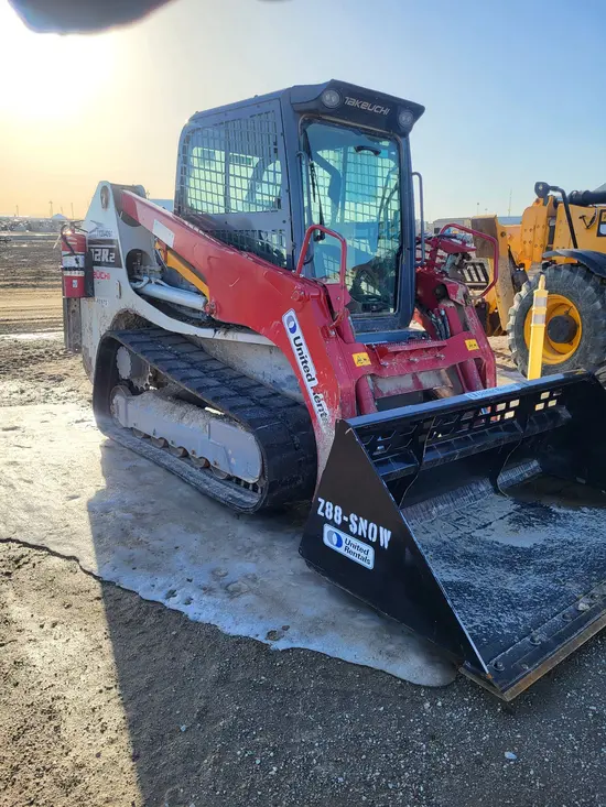 2021 Takeuchi TL12R2-CR Track Loader