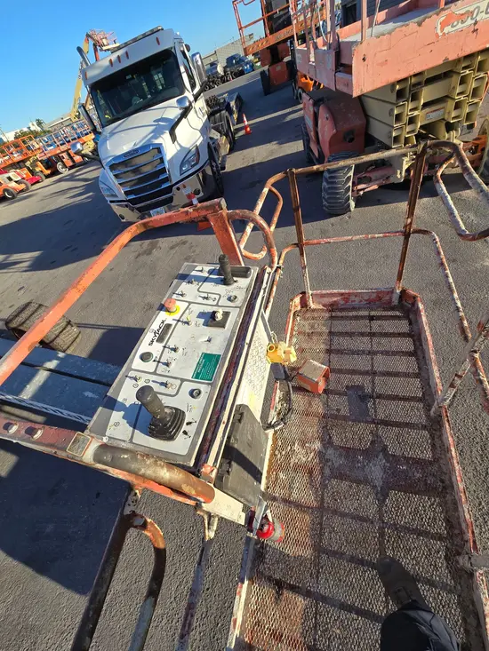 2016 Skyjack SJ40T Boom Lift