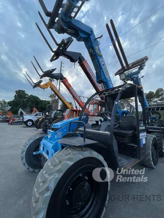 2019 Genie GTH-5519 Forklift