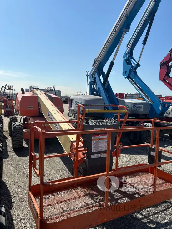 2017 JLG 600S Boom Lift
