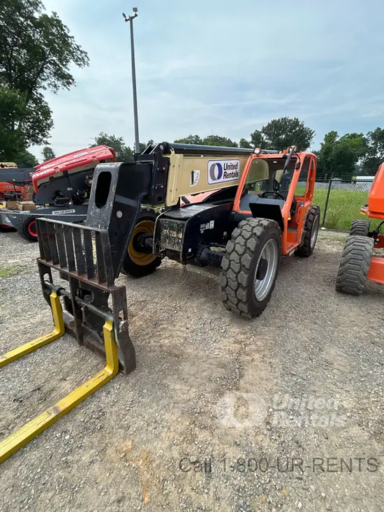 2019 JLG 943 Forklift