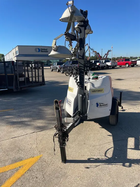 2017 Magnum Pro MLT6SM Portable Light Tower