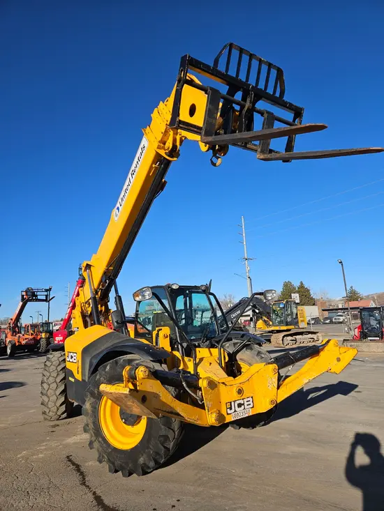 2019 JCB 512-56 Forklift