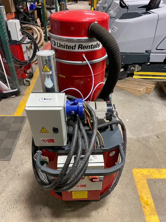 2022 Husqvarna BDC-33-230V Vacuum