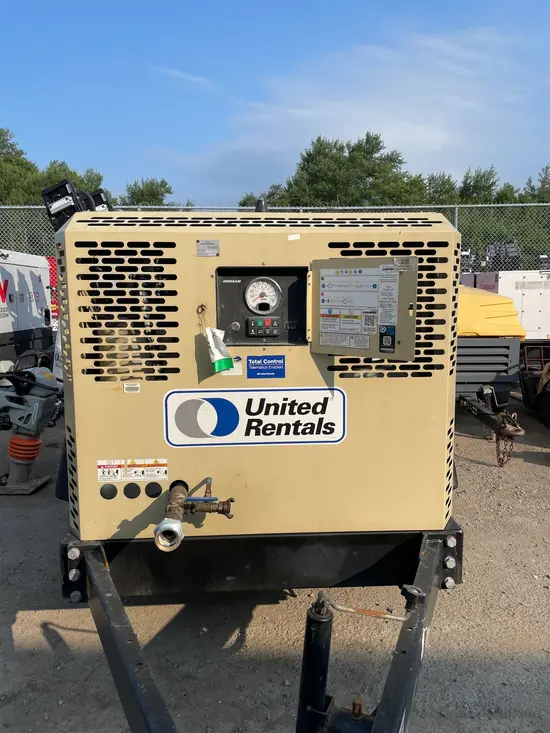 2021 Doosan P425/HP375WCUT4 Air Compressor