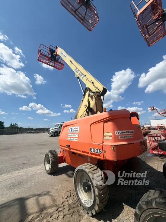 2018 JLG 600S Boom Lift