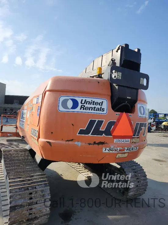 2017 JLG 600SC Boom Lift