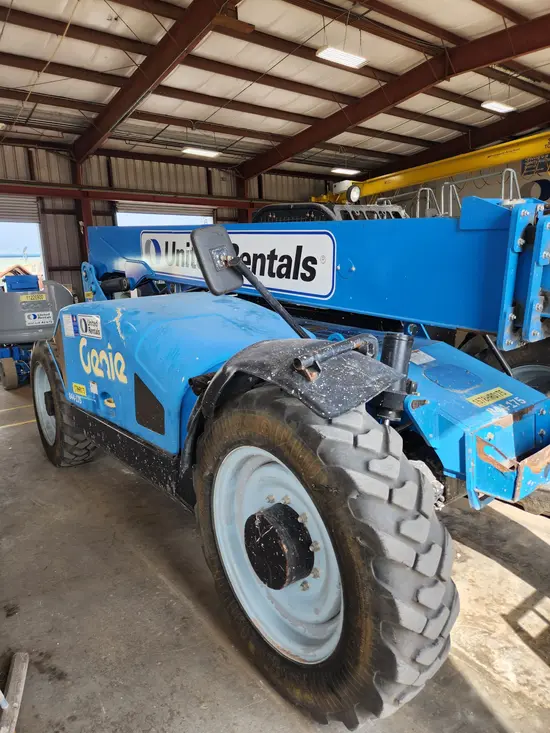 2017 Genie GTH-844 Forklift