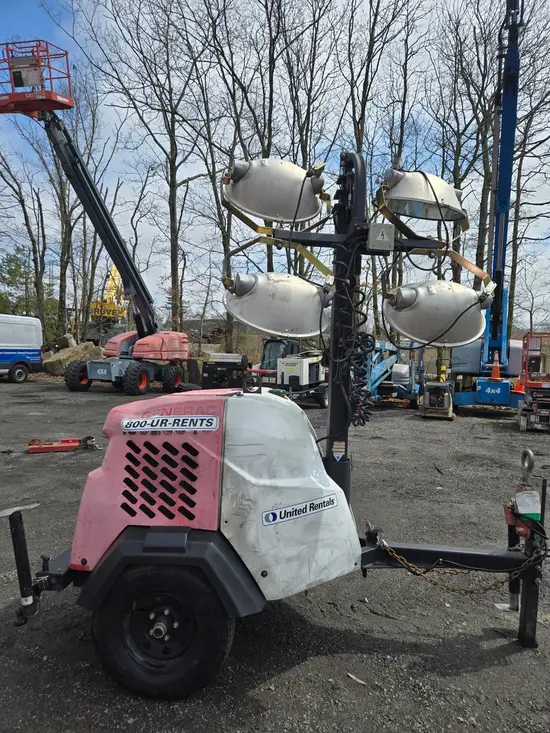 2017 Magnum Pro MLT6SM Portable Light Tower