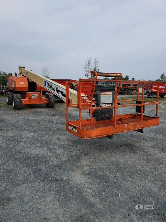 2017 JLG 800S Boom Lift