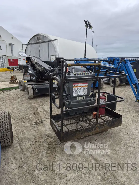 2018 JLG E450AJ Articulating Boom Lift
