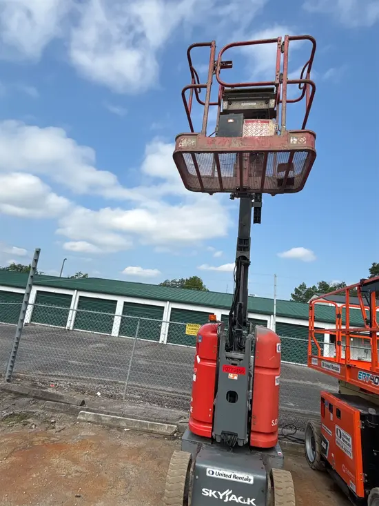 2018 Skyjack SJ30ARJE Articulating Boom Lift