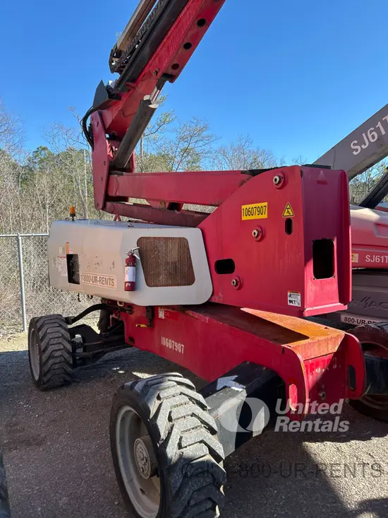 2017 MEC 60JD Boom Lift