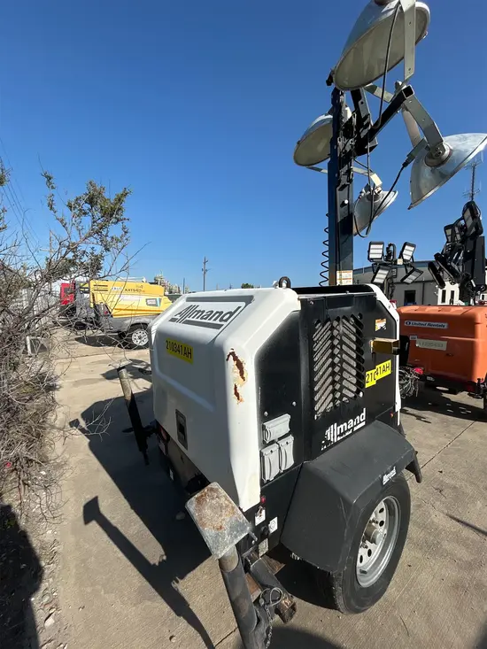 2018 Allmand NL-V Portable Work Light