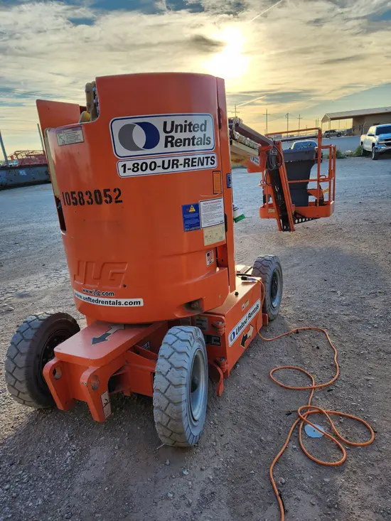 2017 JLG E300AJP Articulating Boom Lift