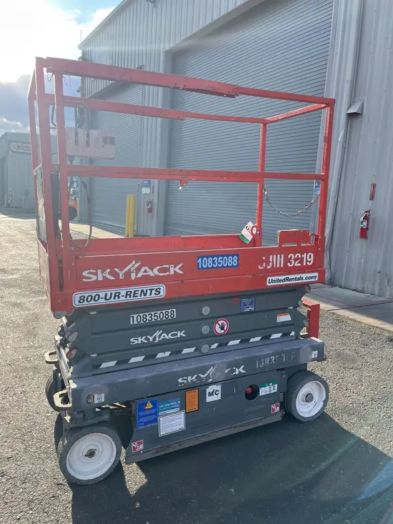 2018 Skyjack SJIII3219 Scissor Lift