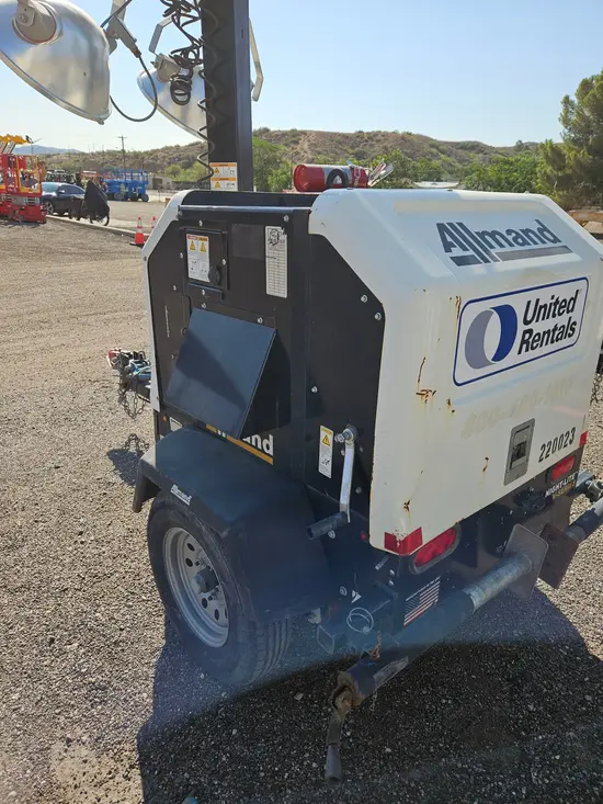 2018 Allmand NLV-ML3EC Portable Work Light