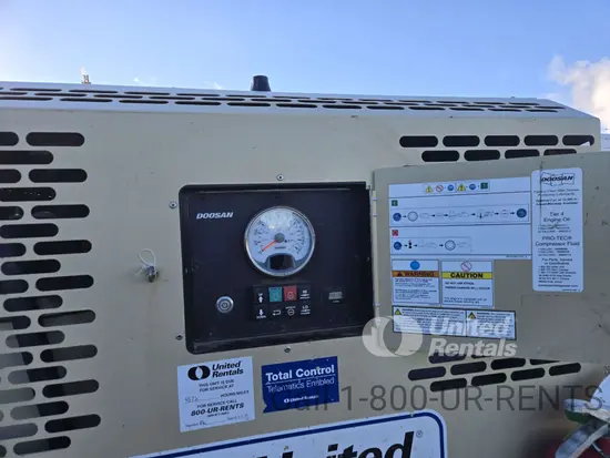 2021 Doosan P425/HP375WCUT4 Air Compressor