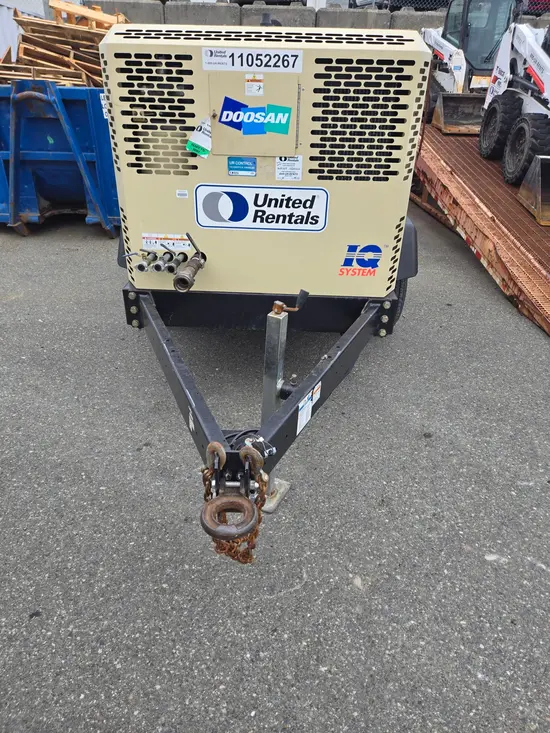 2020 Doosan P425/HP375EXT4I Air Compressor