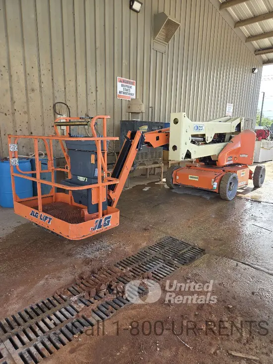 2018 JLG E450AJ Articulating Boom Lift