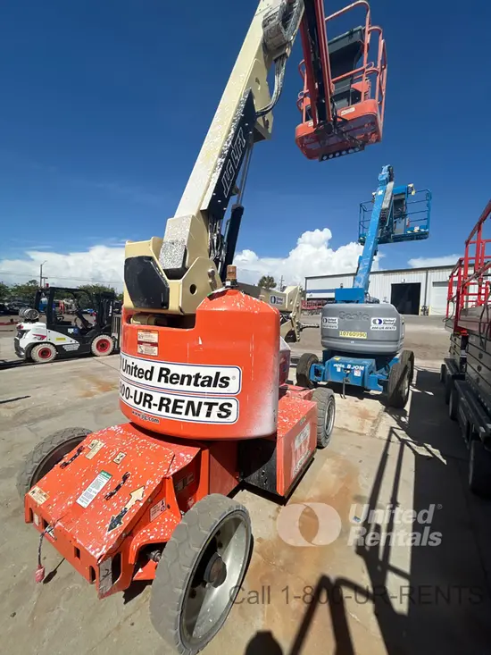 2018 JLG E400AJPN Articulating Boom Lift