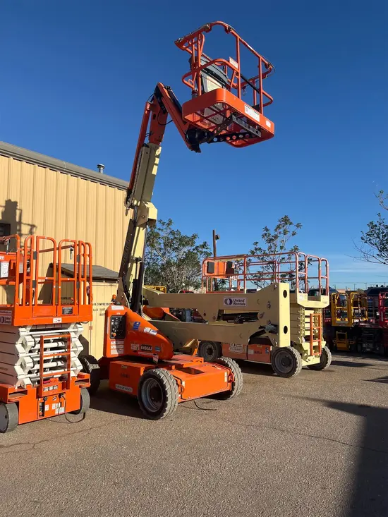 2016 JLG E450AJ Articulating Boom Lift